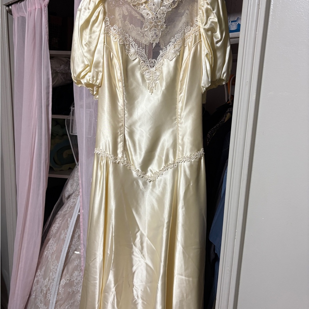 Elegant Cream Satin Gown with Lace Details